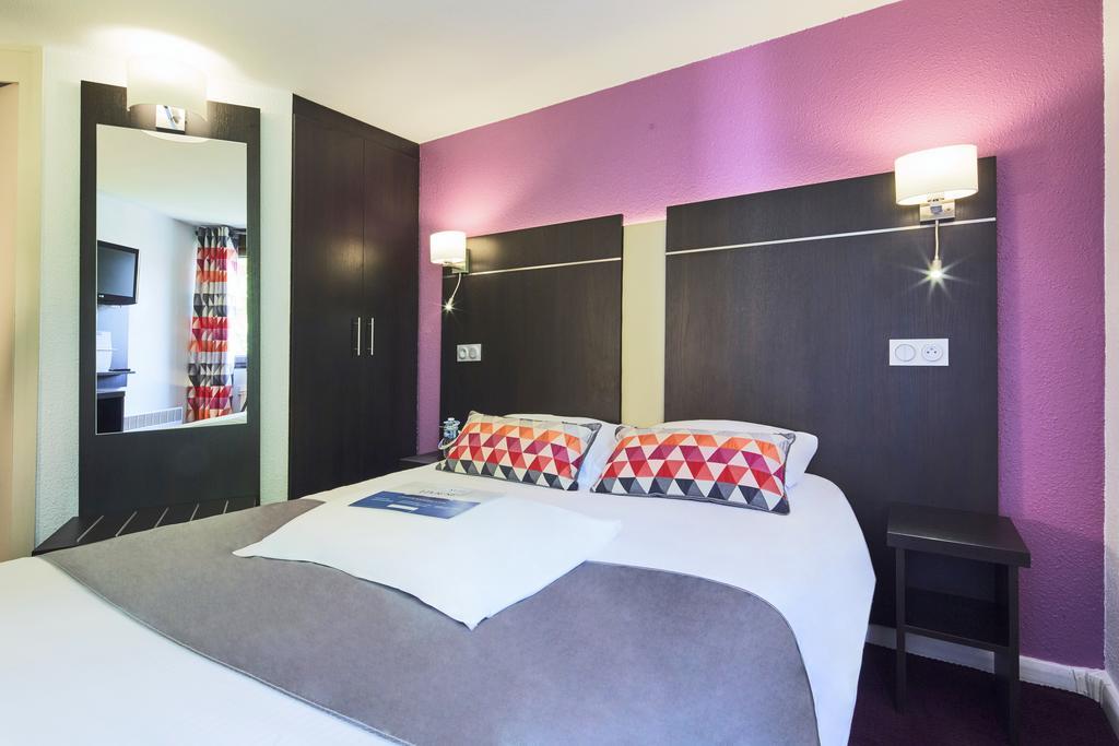 Kyriad Hotel Meaux Zewnętrze zdjęcie