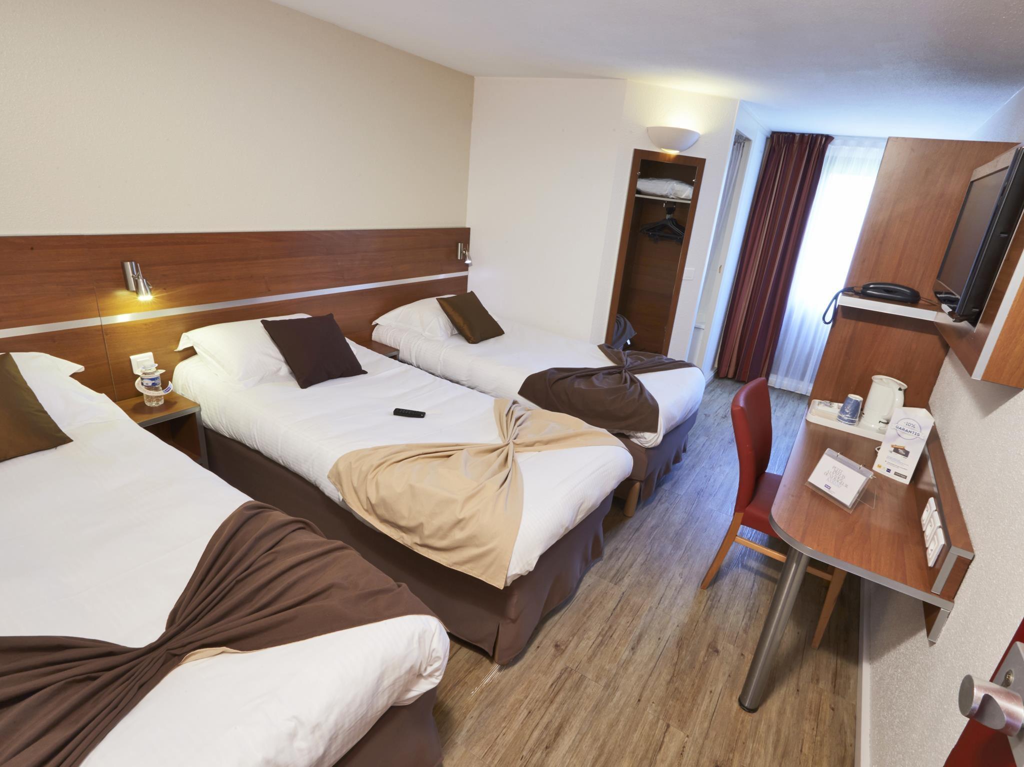Kyriad Hotel Meaux Zewnętrze zdjęcie
