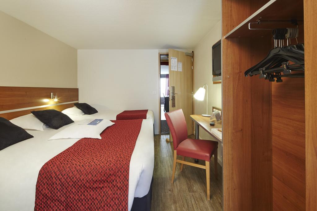 Kyriad Hotel Meaux Zewnętrze zdjęcie