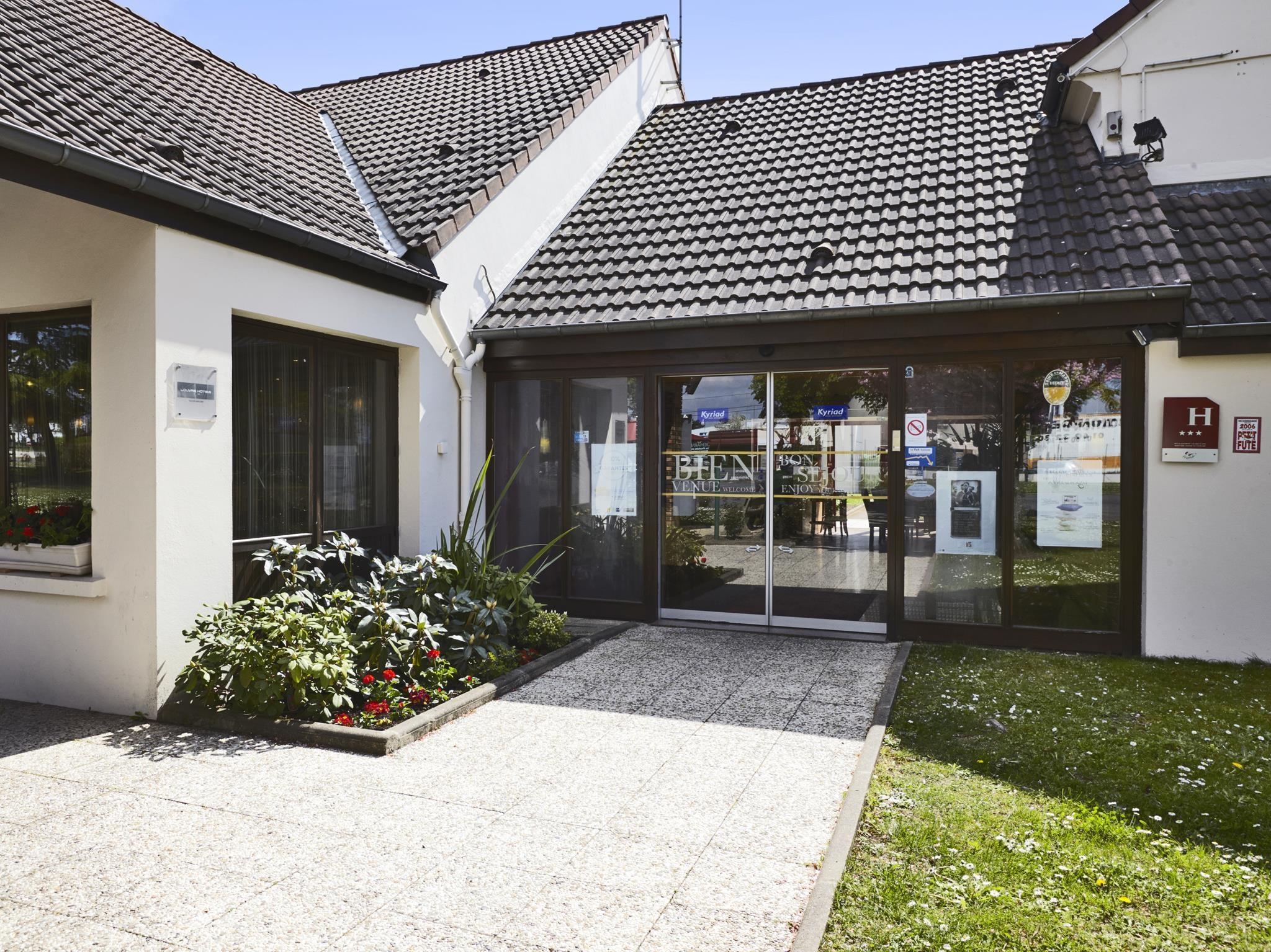 Kyriad Hotel Meaux Zewnętrze zdjęcie