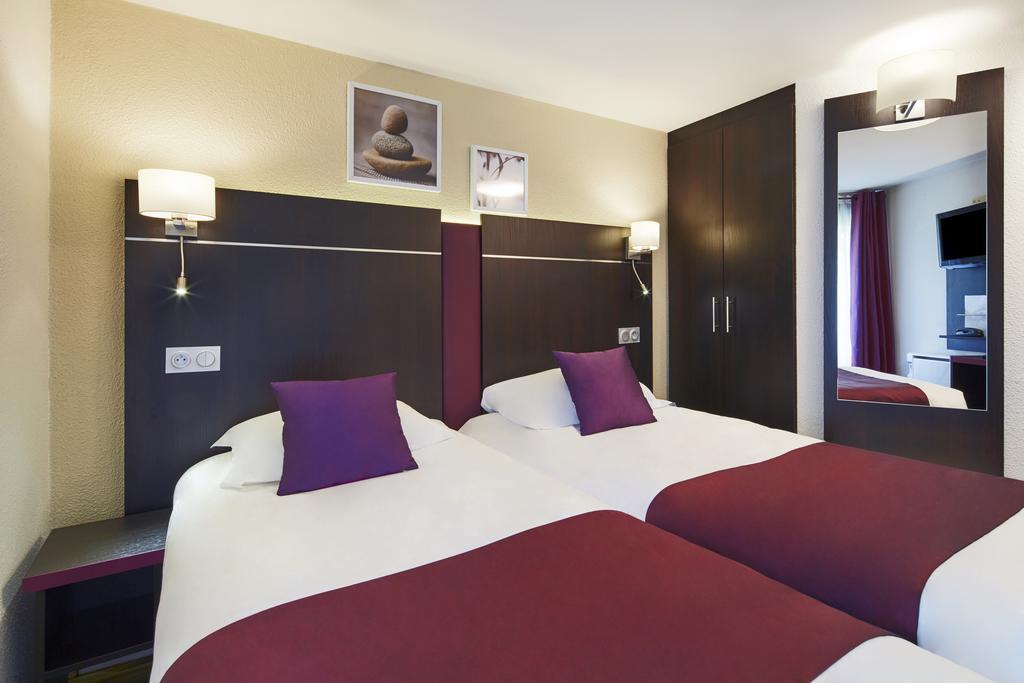 Kyriad Hotel Meaux Zewnętrze zdjęcie